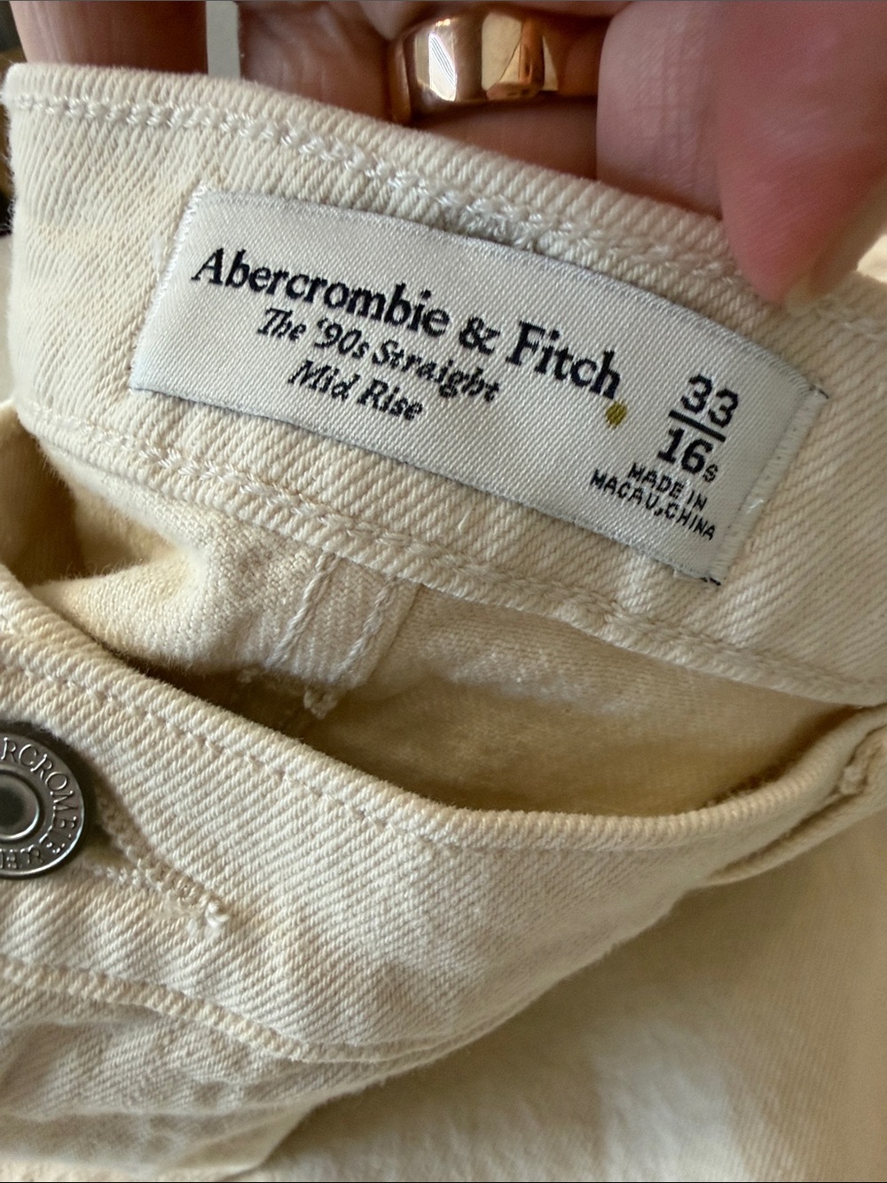 Abercrombie & Fitch Women's Straight-Leg Jeans in Off-White/light tan - Picture 3 of 6